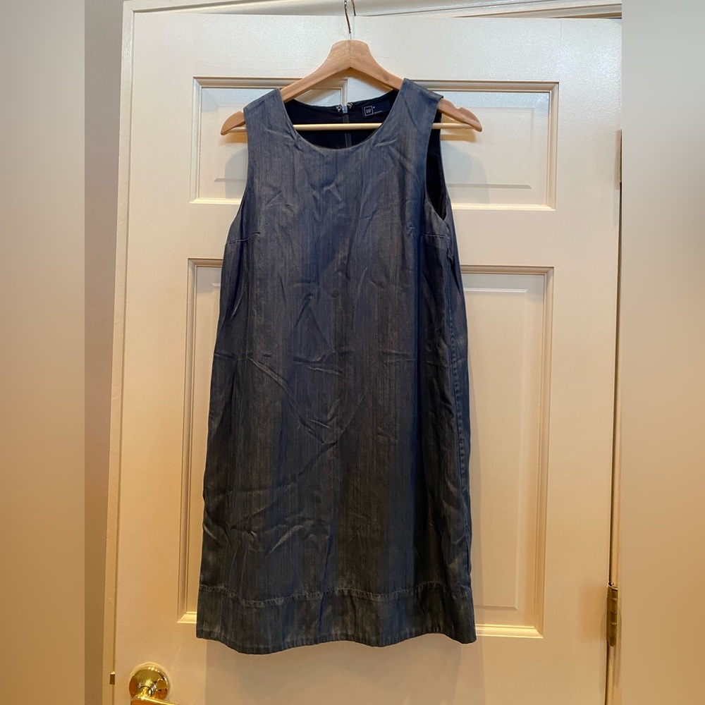 GAP lightweight denim dress